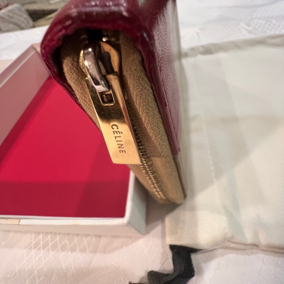 Celine | Multifunction Zip Wallet Tan and Burgundy - Picture 11 of 12